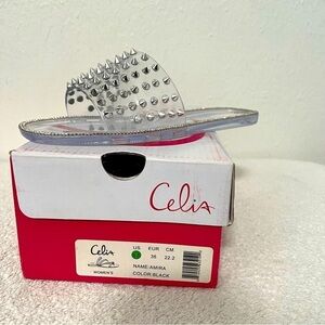 Wild Diva Womens Size 6 Open Toe Jelly Sandal Jacelyn-03 Clear With Spikes NWOT